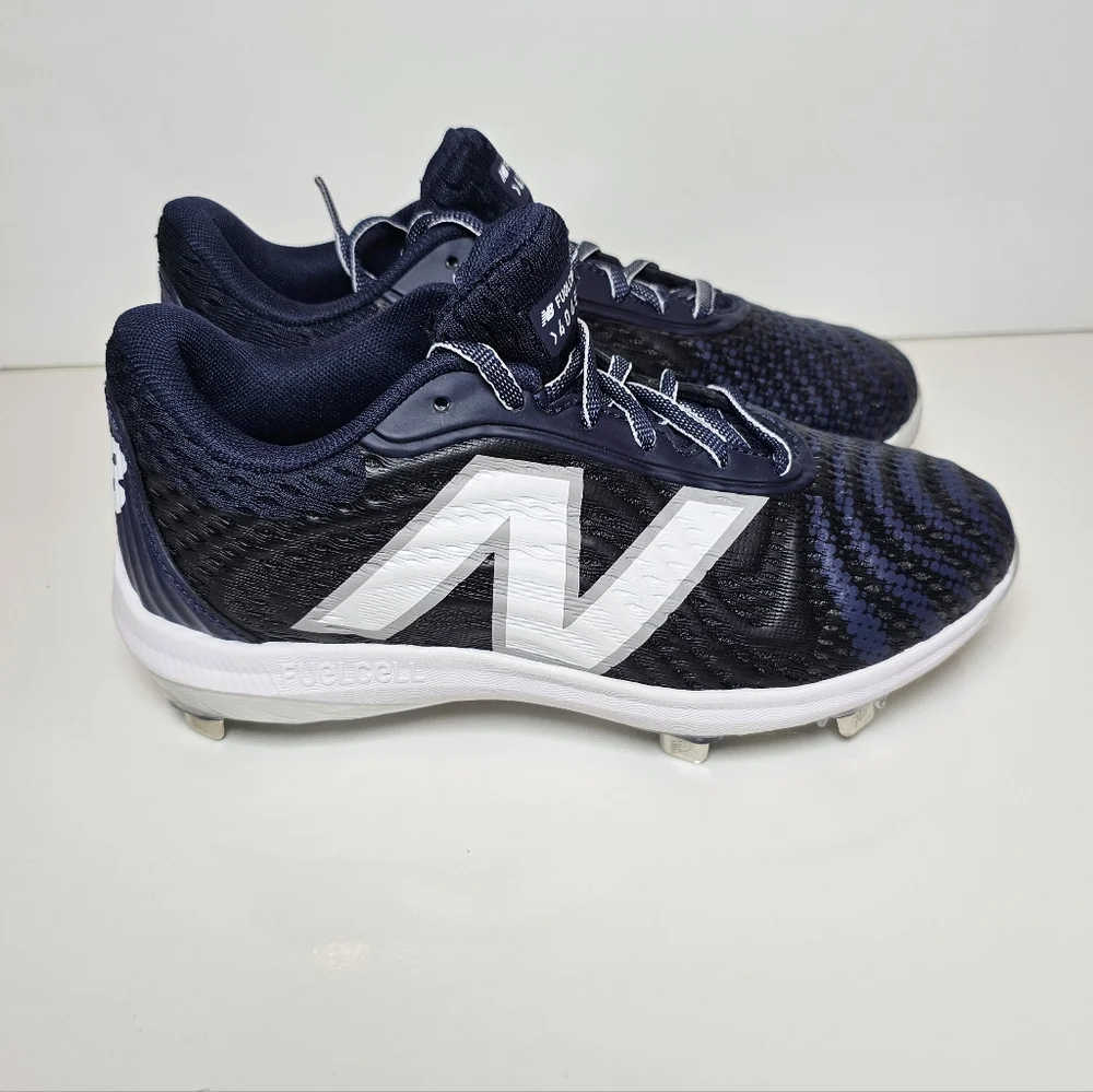 New Balance Baseball Elite Performance FuelCell 4040 V7 Metal Cleats Size 6.5